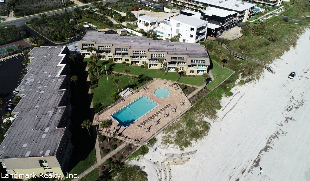 Coquina Condo Crescent Beach